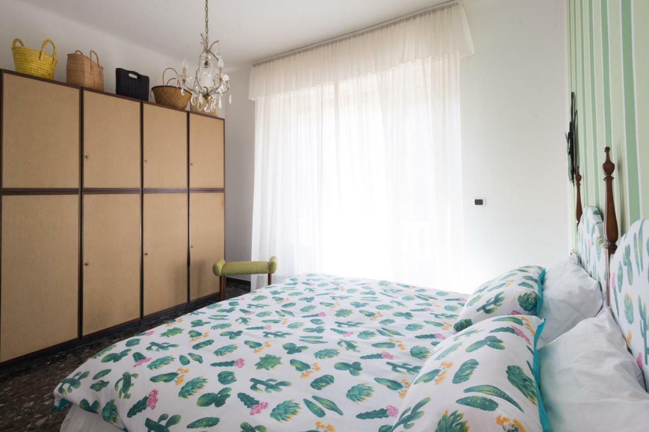 Flamingo & Cactus By The Sea Apartment Levanto Exterior photo